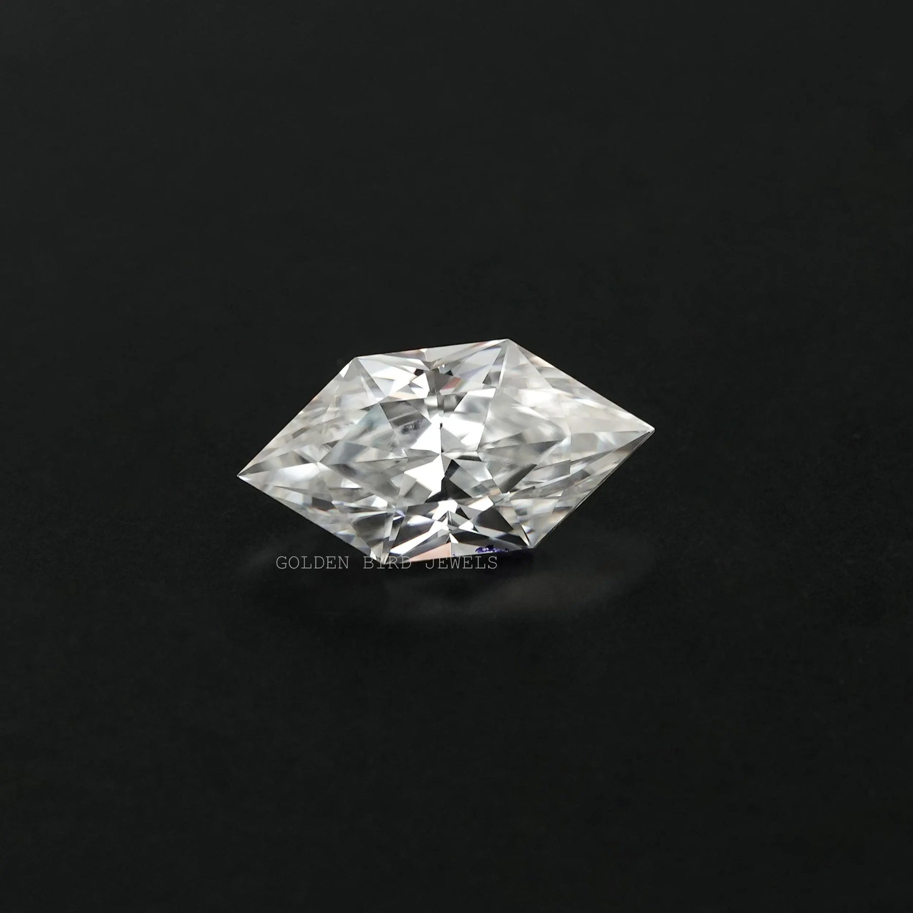 Colorless And VVS Clarity Dutch Marquise Cut  Gemstone Moissanite Stone