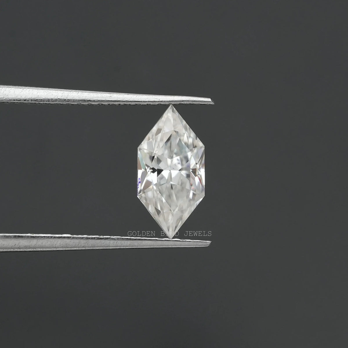 Tweezer holding the Dutch Marquise Cut Loose Moissanite