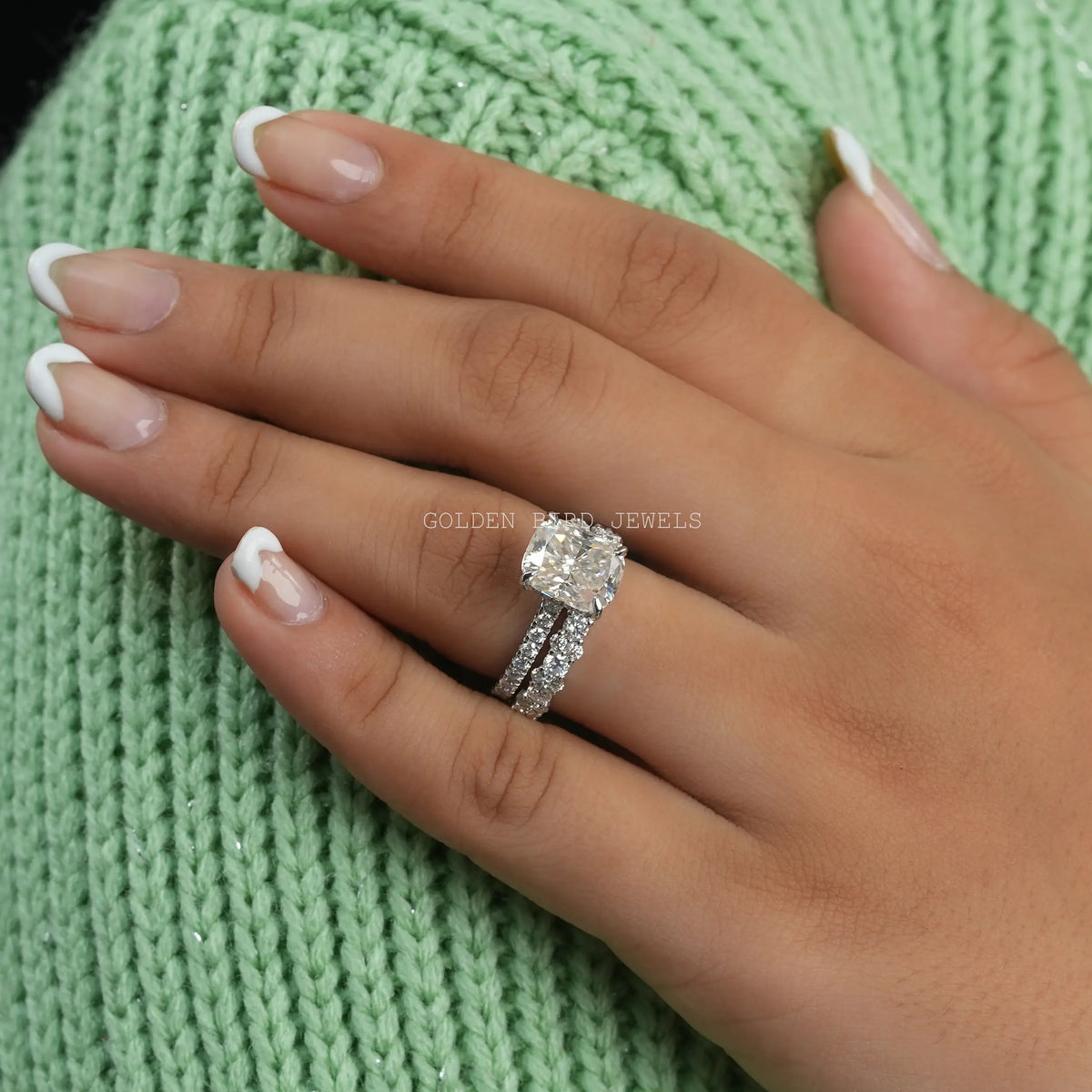 Elongated Cushion Moissanite Wedding Ring Set In Finger