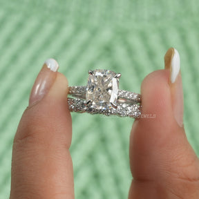 [Elongated Cushion Cut Moissanite Hidden Halo Ring Set Crafted With 4 Prongs]-[Golden Bird Jewels]