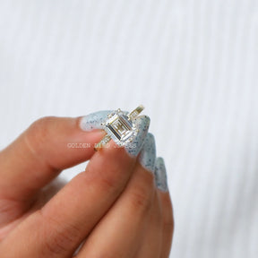 [Emerald Cut Moissanite Engagement Ring Made Of 8 Prong Set]-[Golden Bird Jewels]