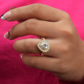 [Moissanite Engagement Ring Made Of Heart Cut Stone]-[Golden Bird Jewels]
