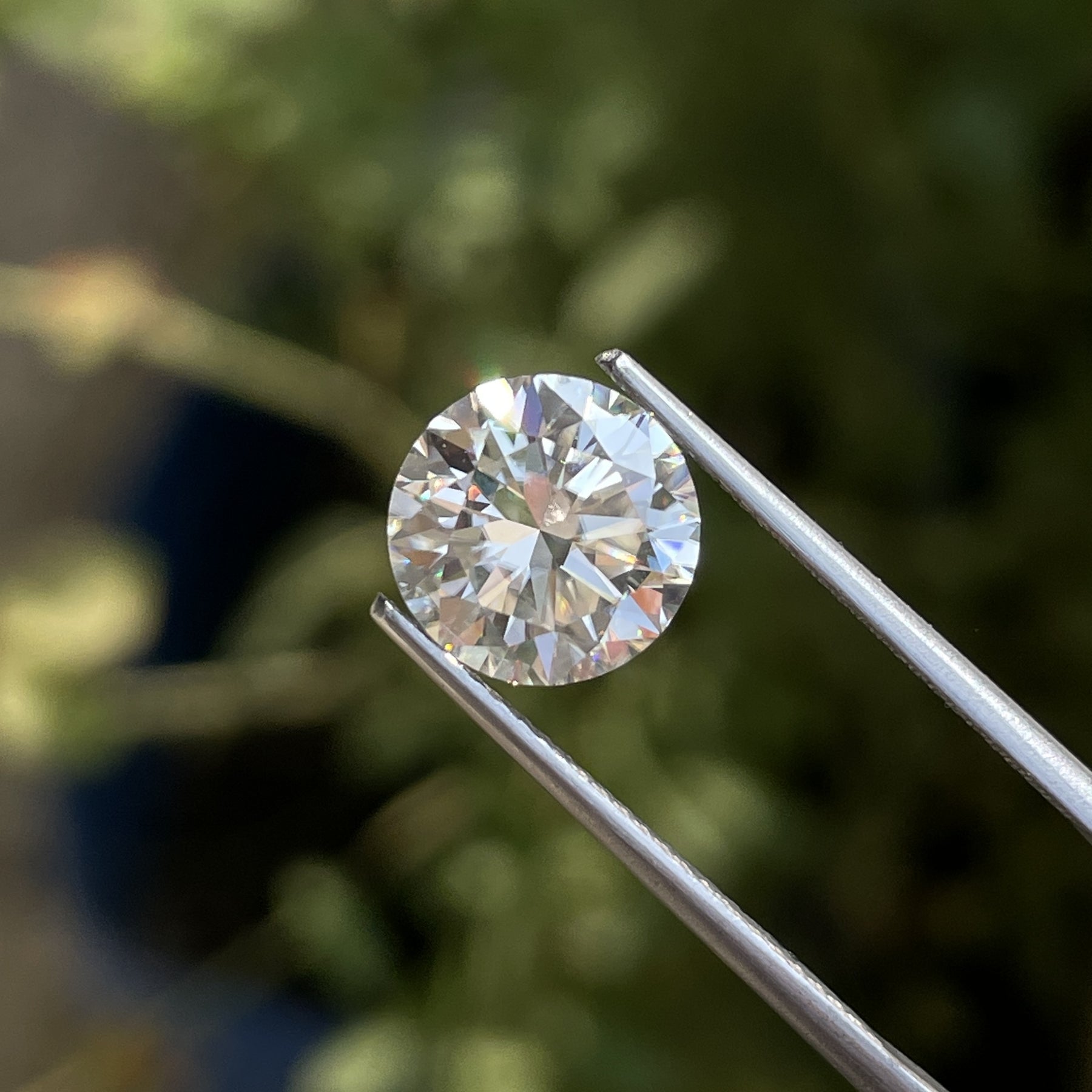 2.23 To 2.65 Ct Heart & Arrow Cut Round Loose Moissanite