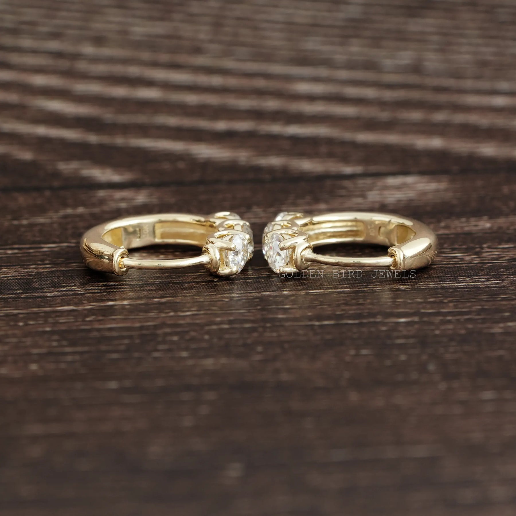 [This moissanite earrings made of colorless old european round cut stones]-[Golden Bird Jewels]