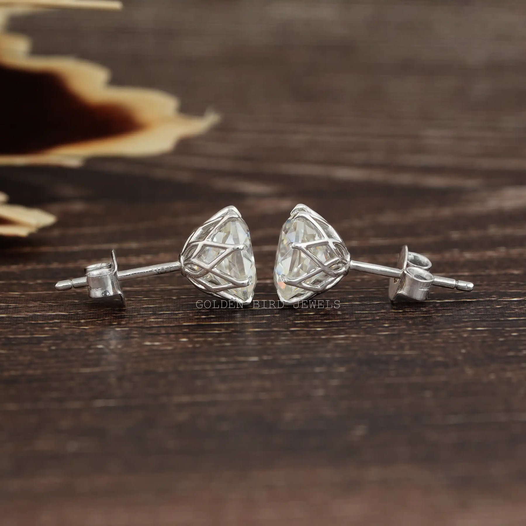 [Moissanie Octagon Stud Earrings Made Of White Gold]-[Golden Bird Jewels]