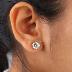 [Moissanite Old European Cut Studs Made of Round Moissanite]-[Golden Bird Jewels]