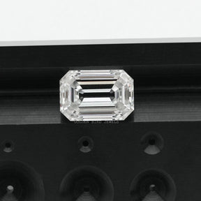 [Moissanite Emerald Cut Loose Stone]-[Golden Bird Jewels]