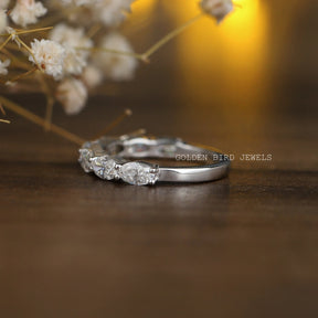[Moissanite Wedding Band Crafted With Oval Cut Stones]-[Golden Bird Jewels]