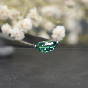[Dark Green Oval Cut Loose Stone]-[Golden Bird Jewels]