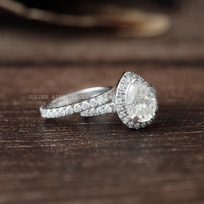 Pear Cut Moissanite Halo Ring With Matching Band