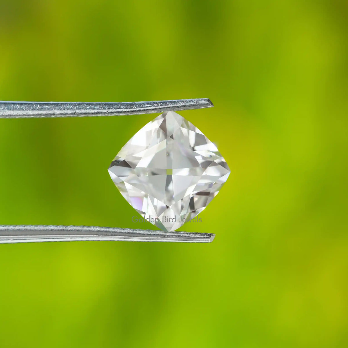Peruzzi Cut Loose Moissanite