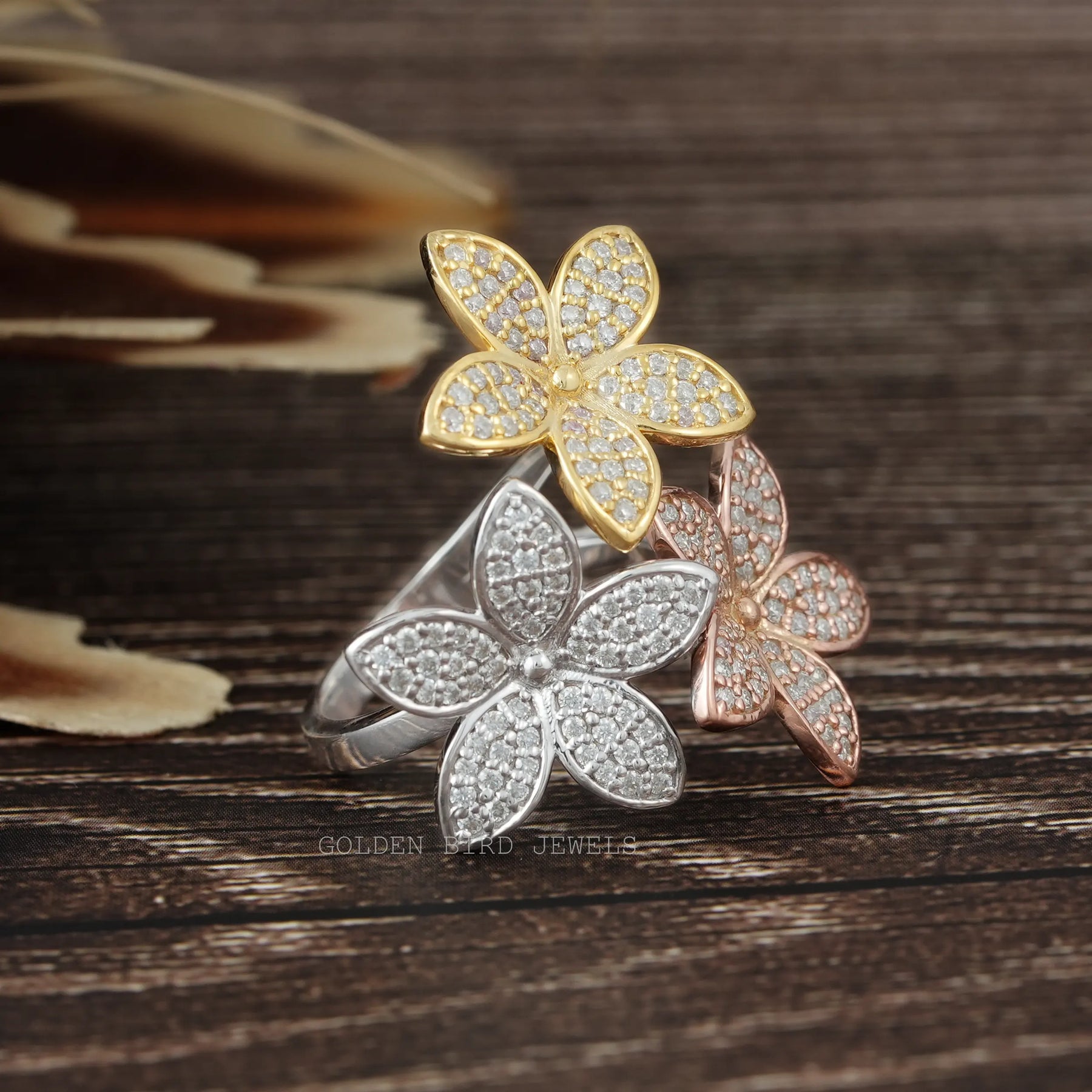 [Round Cut Moissanite Engagement Ring Set In Flower Style]-[Golden Bird Jewels]