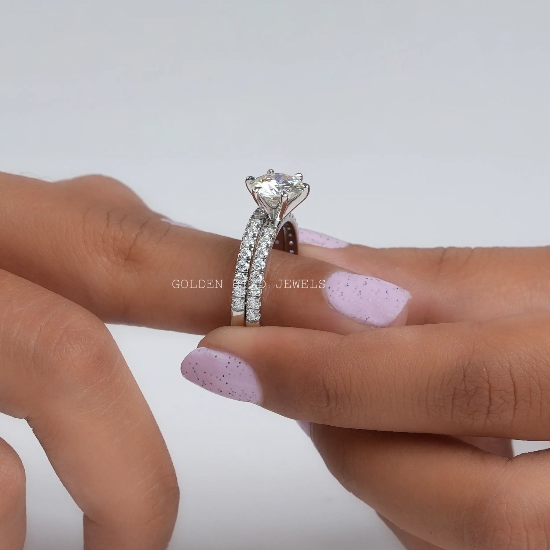 Round Cut Moissanite Bridal Wedding Ring Set