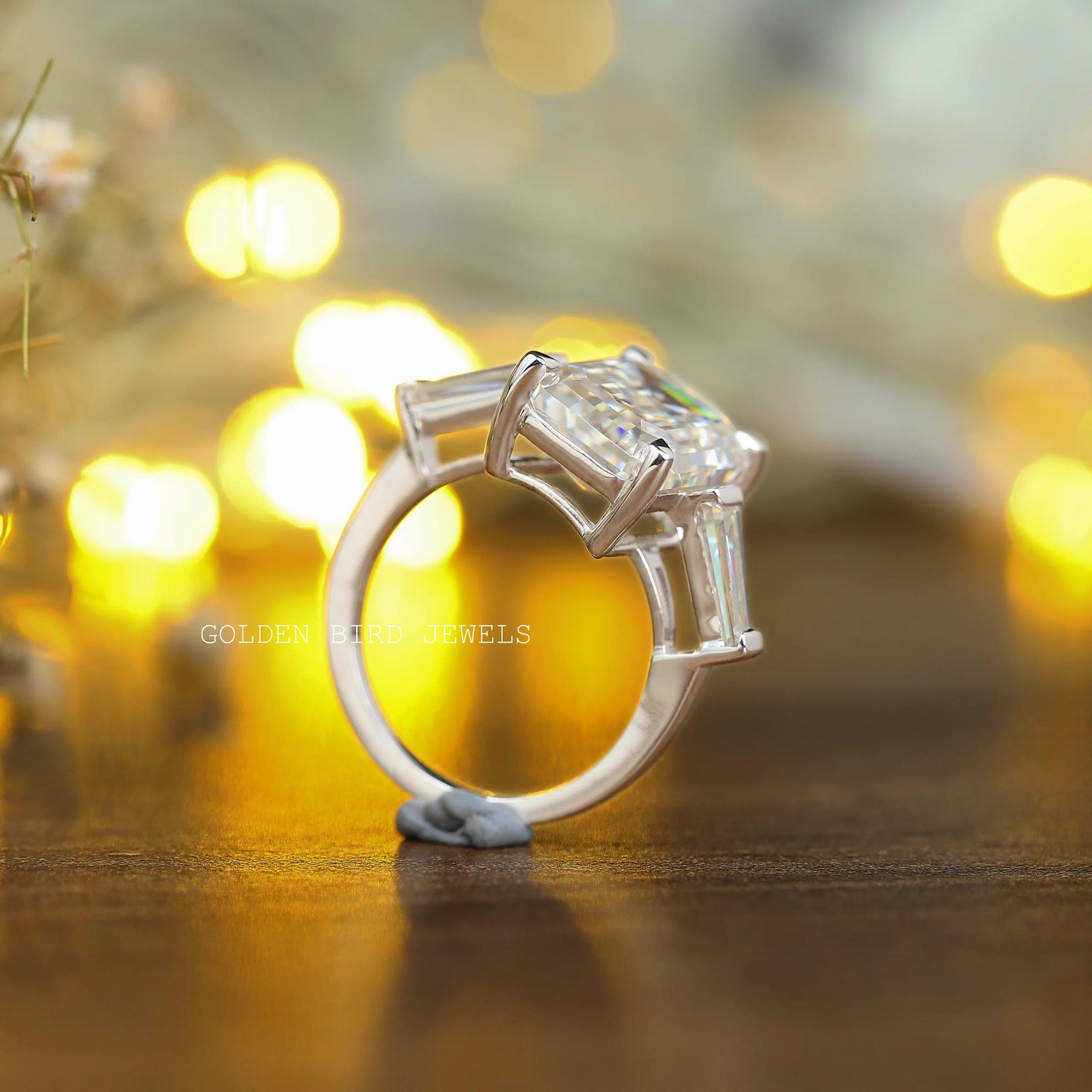 [Three Stone Emerald Cut Moissanite Ring]-[Golden Bird Jewels]